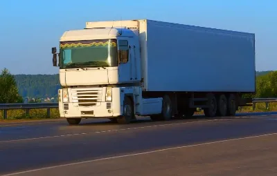 İzmir ile Antalya Arası Öğrenci Eşyası Taşıma